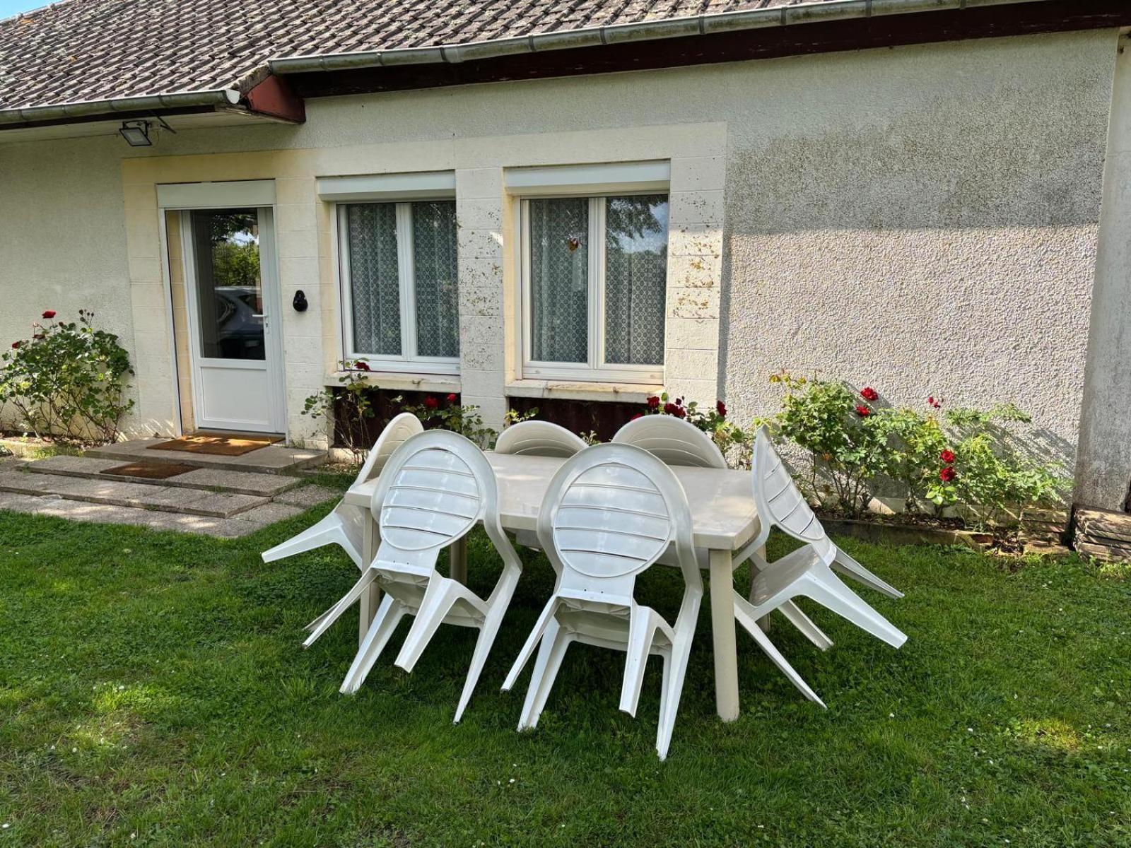 Villa Chez Suzanne Saint-Pere-sur-Loire Esterno foto